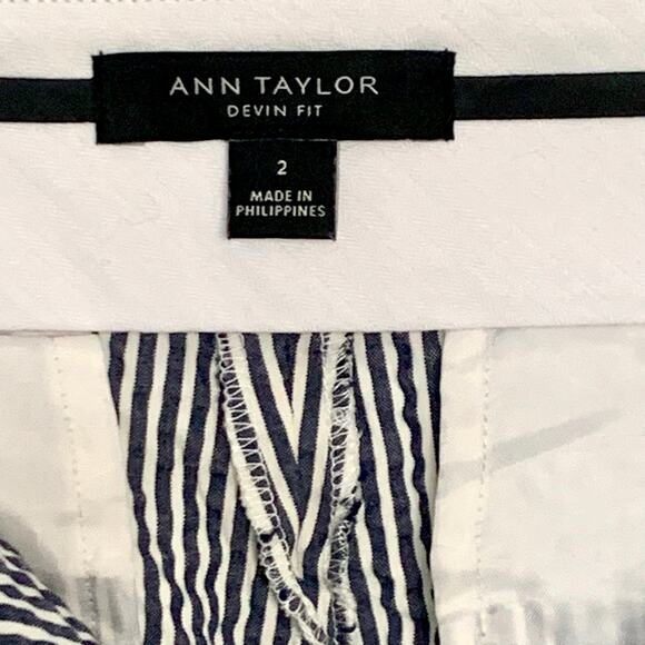Ann Taylor Seersucker Devin Fit Ankle Pant Size 2 - Picture 5 of 7